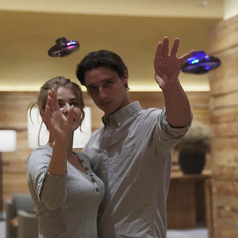 Flying Spinner Boomerang Mini UFO Drone