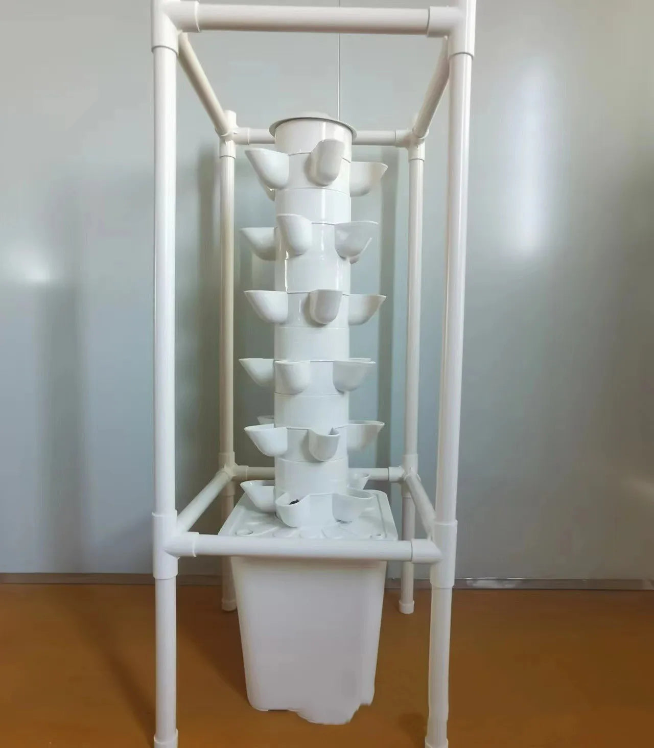 Machine à planter avec lampe de croissance Ty Marcket