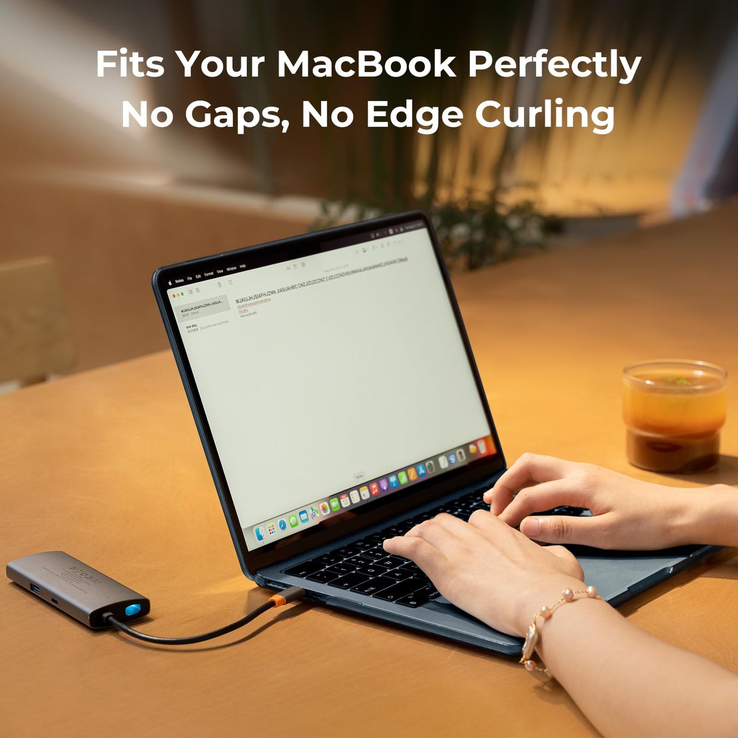 EooCoo Custodia Compatibile con MacBook Air M2 M3 13,6 Pollici A2681 A3113, 2024 2022 con Touch ID, Plastica Rigide Protection Cover MacBook Air 13 M3 M2 Superficie Liscia - Cristallo Trasparente