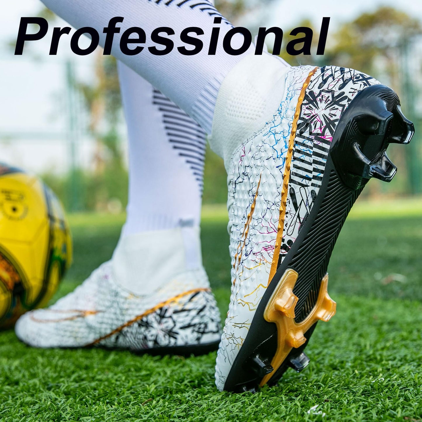 Lvptsh Chaussures de Football Homme Crampons Enfant Professionnel Chaussure de Foot Garçon High Top Spike Antidérapant Athlétisme Compétition,White,EU35